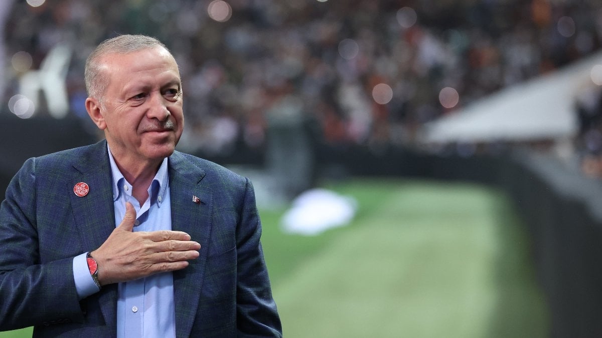 Cumhurbaşkanı Erdoğan için hazırlanan "İyi ki Varsın Erdoğan" şarkısı beğeni topladı