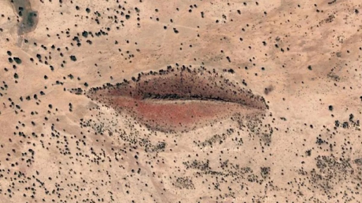 Çölün ortasındaki dev dudaklar viral oldu! Google Earth'e damga vuran görüntüler...