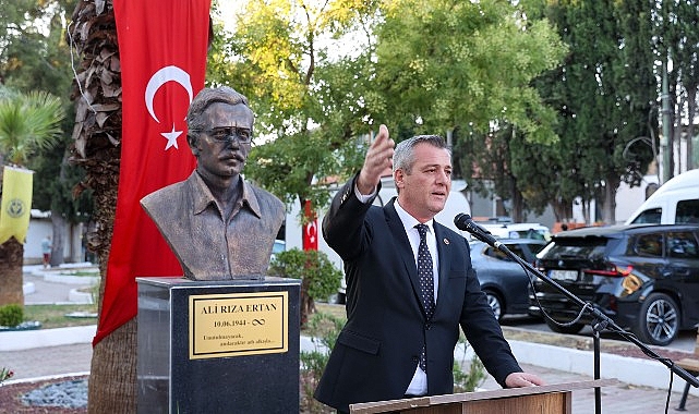 Ali Rıza Ertan Şiir Yarışması'nda ödüller sahiplerini buldu