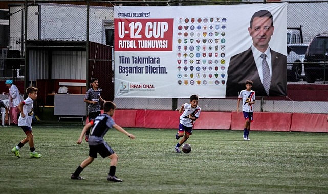 Bayraklı'da U-12 Cup'ta Şampiyon Belli Oldu