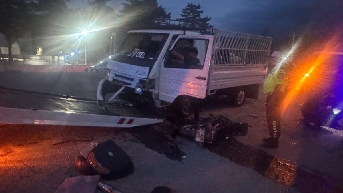 Bolu'da motosiklet sürücüsünün öldüğü kaza kamerada