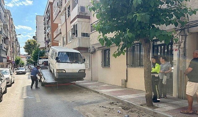 Görüntü Kirliliği ve Risk Oluşturan Hurda Araçlar Kaldırılıyor