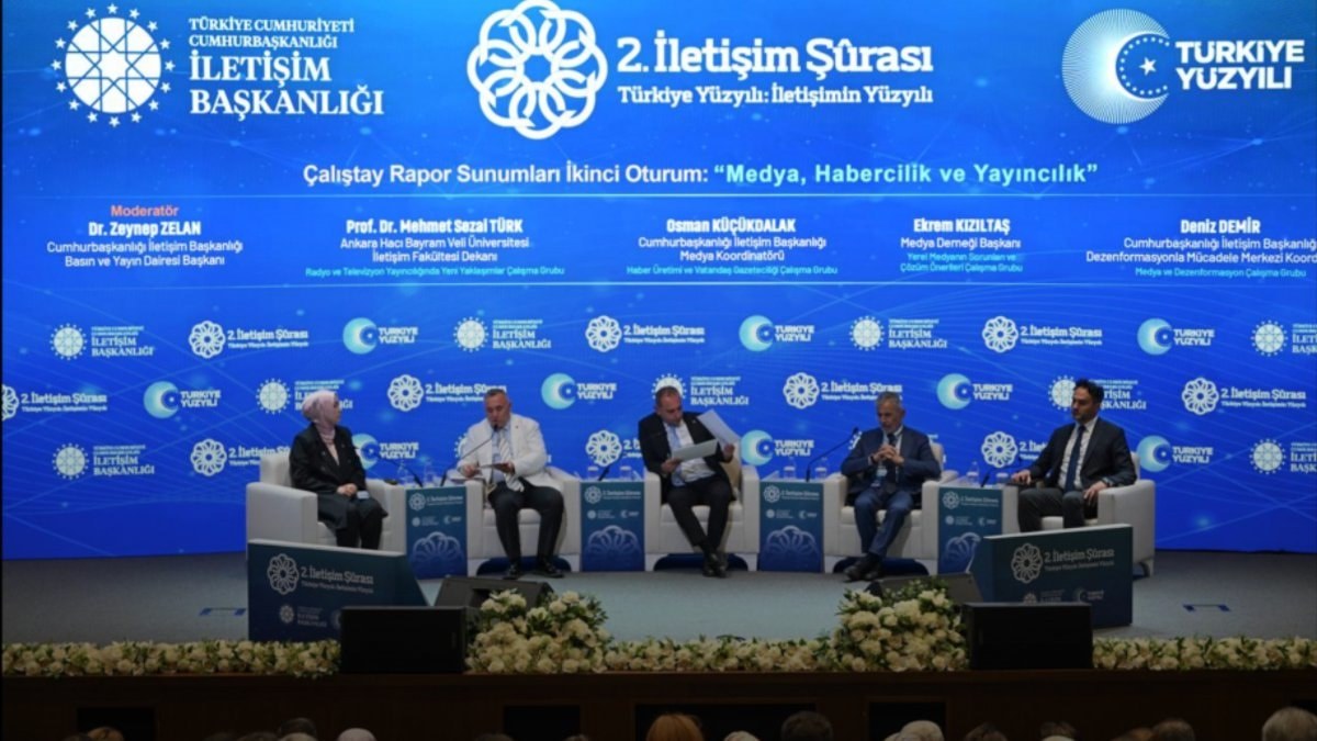 İletişim Başkanlığı'nın düzenlediği 2. İletişim Şûrası'nın raporları uzman isimlerce değerlendirildi