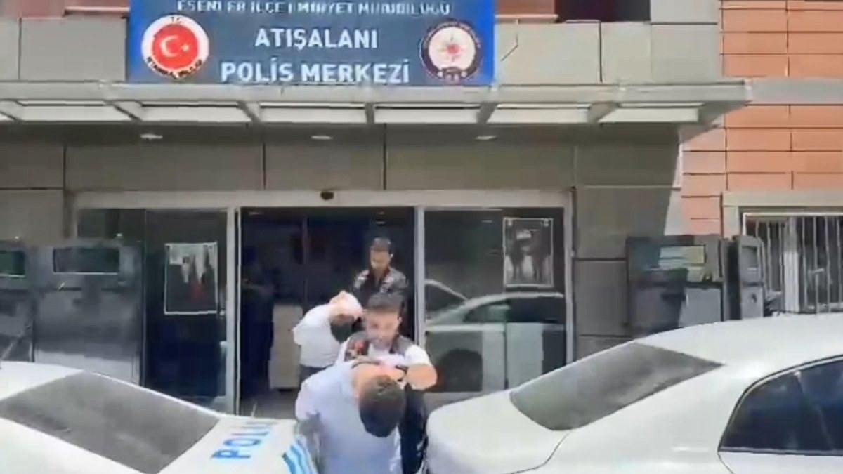 İstanbul'da motosiklet hırsızları uygulama sırasına yakalandı