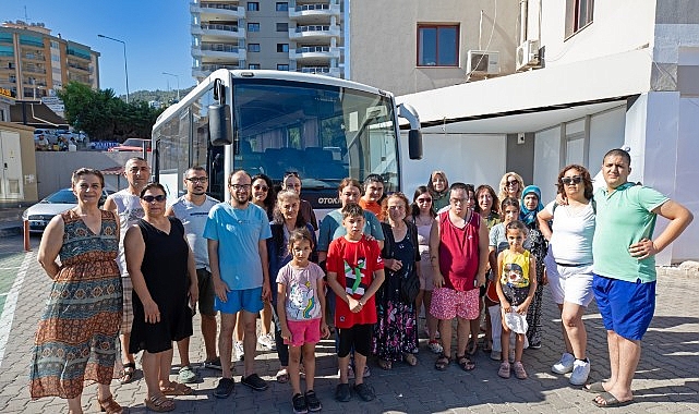 Narlıdere Belediyesi, Özel Gereksinimli Bireyleri Denizle Buluşturdu