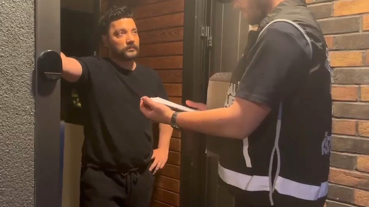 Oğuzhan Uğur'un emniyetteki ifadesine başlandı