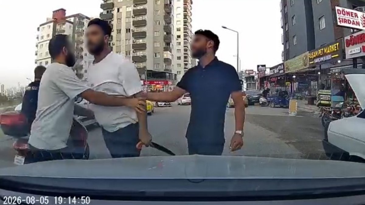 Adana'da trafikte testere ile saldıran şüpheli tutuklandı
