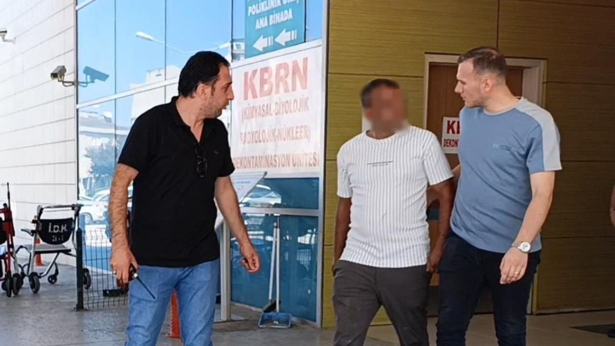 Bursa'da kuzeni ve oğlunu vurdu