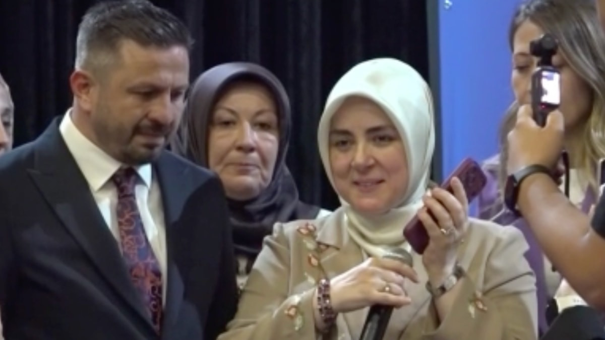 Cumhurbaşkanı Erdoğan, Balıkesir'deki 'Kadın Buluşması'na telefonla bağlandı