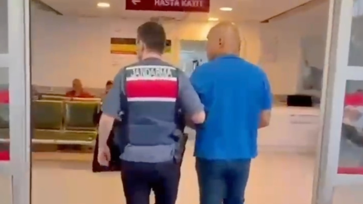 İstanbul merkezli yasa dışı bahis ve kara para aklama suçlarına operasyon: 24 gözaltı