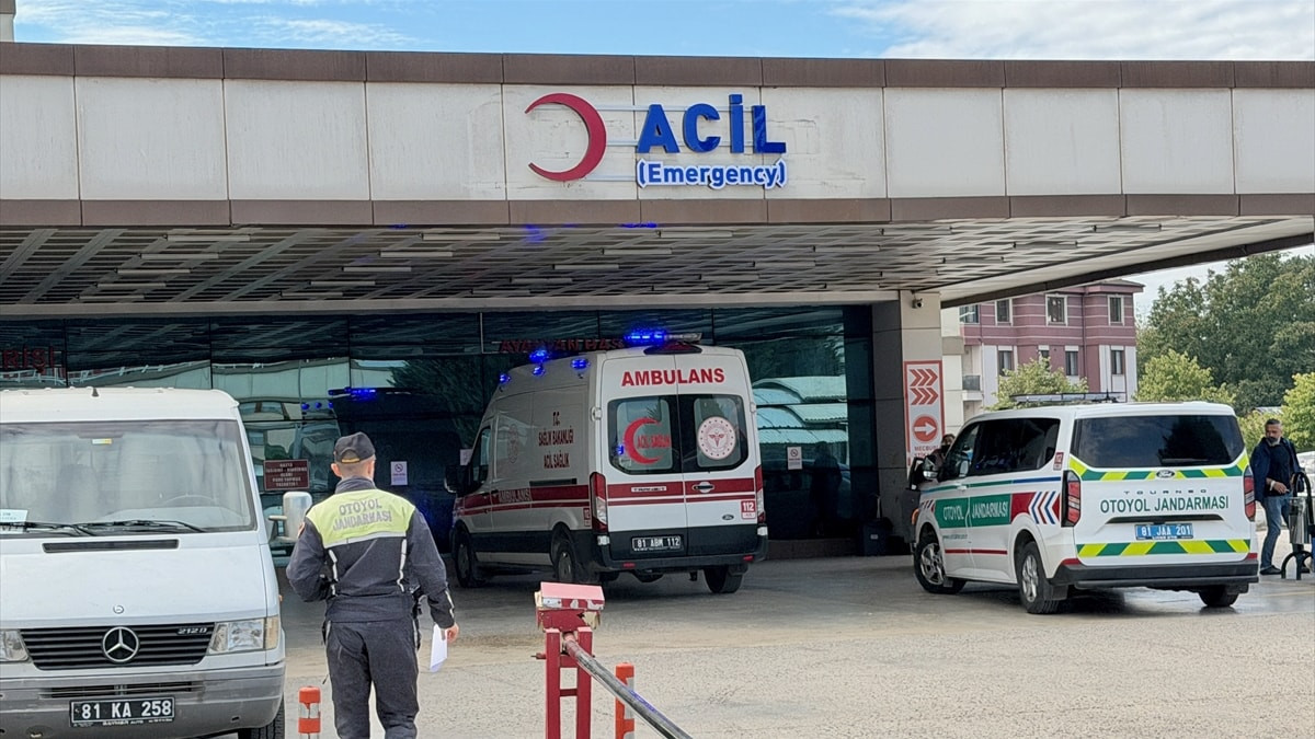 Düzce'de 25 işçi gıdadan zehirlendi