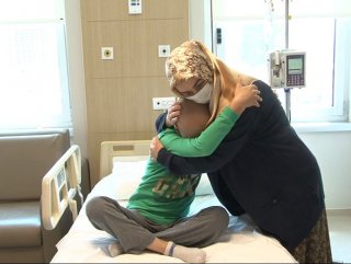 11 yaşındaki lösemi hastası Tumur ilik nakli bekliyor