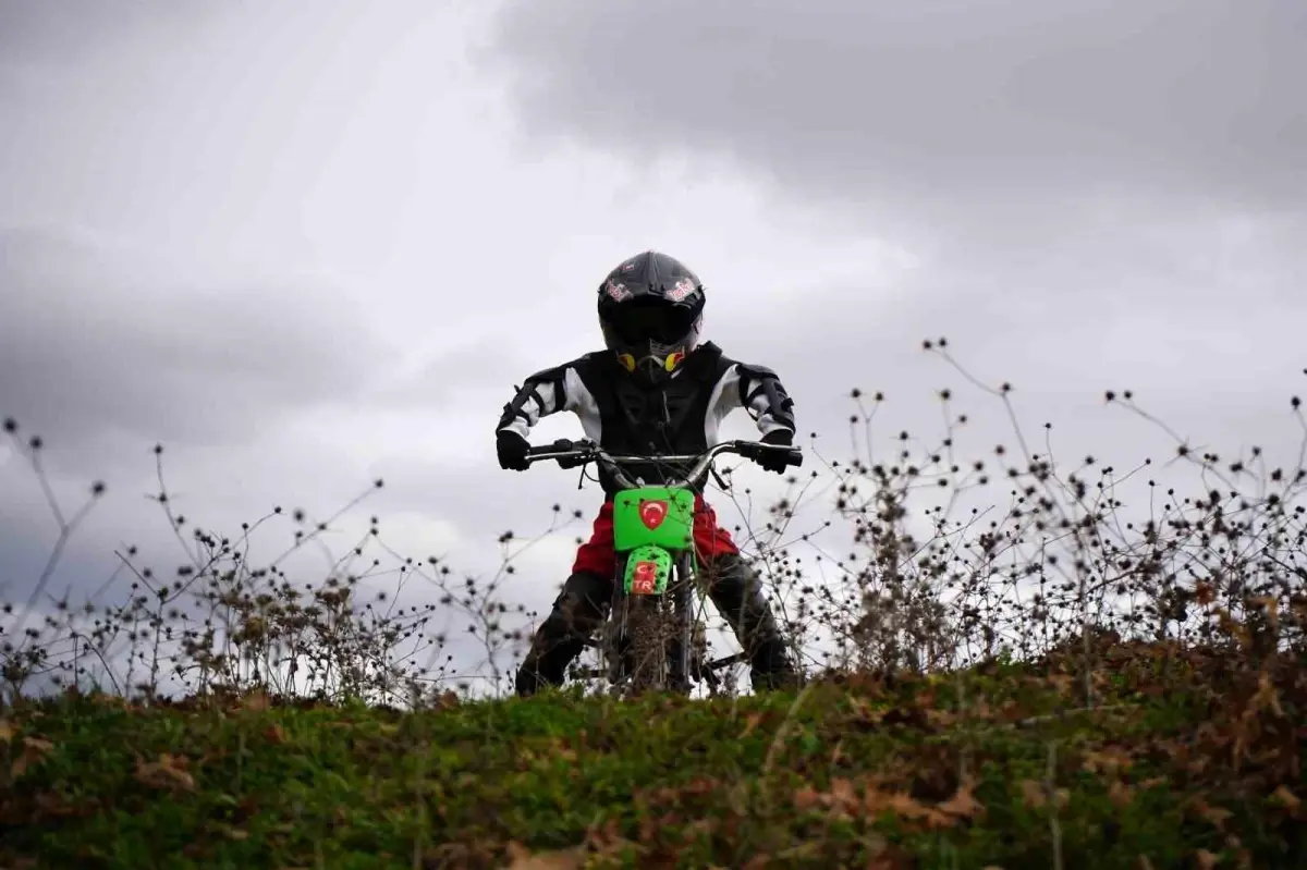 5 Yaşındaki Motosiklet Tutkunu Ertuğrul