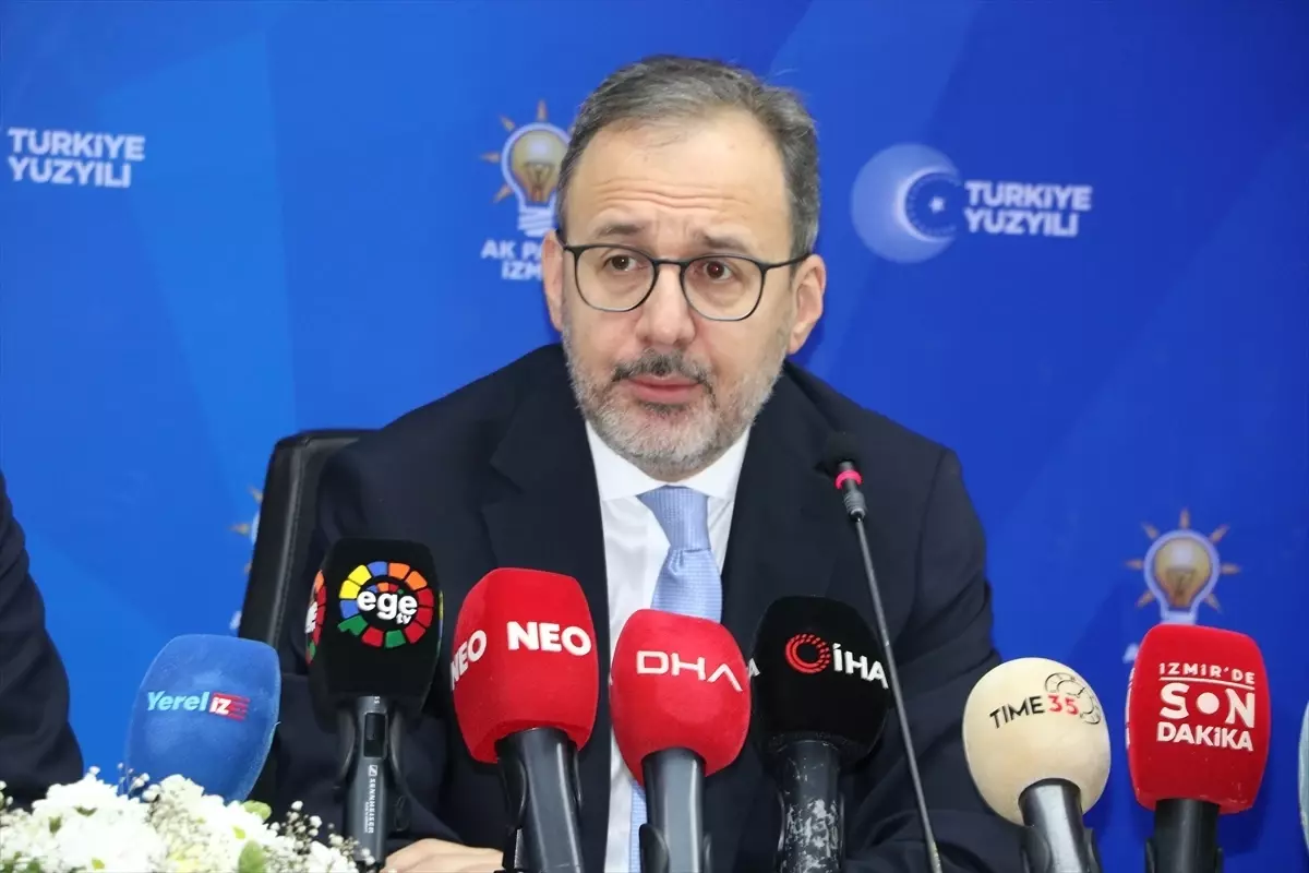 AK Parti İzmir 2025 Yılı Çalışmalarını Değerlendirdi