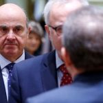 AMB/Guindos: Enflasyonda zafer ilan etmek için erken