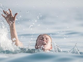 Boğulma tehlikesi geçirenlere yapılması gerekenler