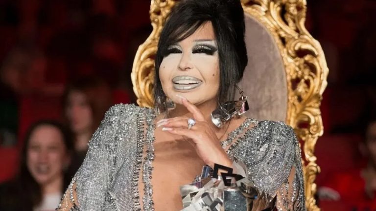 Bülent Ersoy’un eski soyadını duyan şaşırıyor! Bakın neden değişmiş