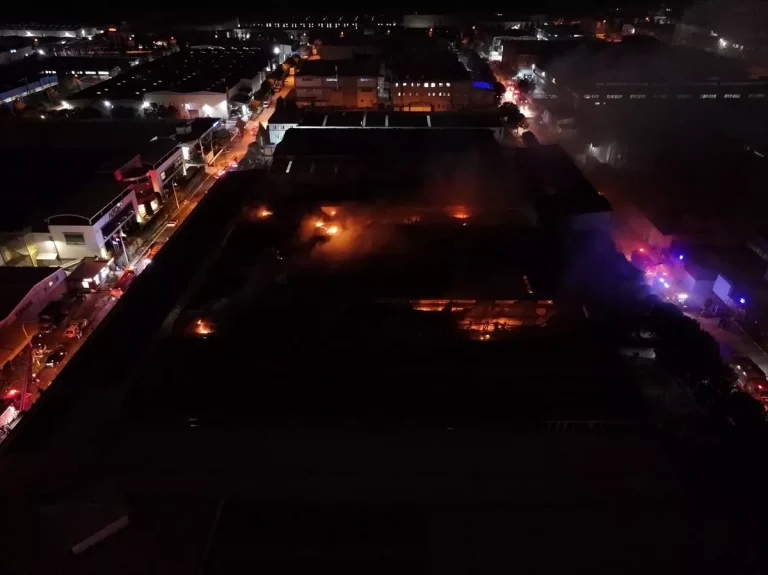 Bursa’da Fabrikada Yangın!