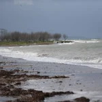 Çanakkale Boğazı’nda Fırtına, Gemi Geçişleri Durduruldu