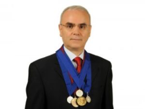 Doç. Dr. Ahmet Yıldızhan: Boyun fıtığı hakkında her şey