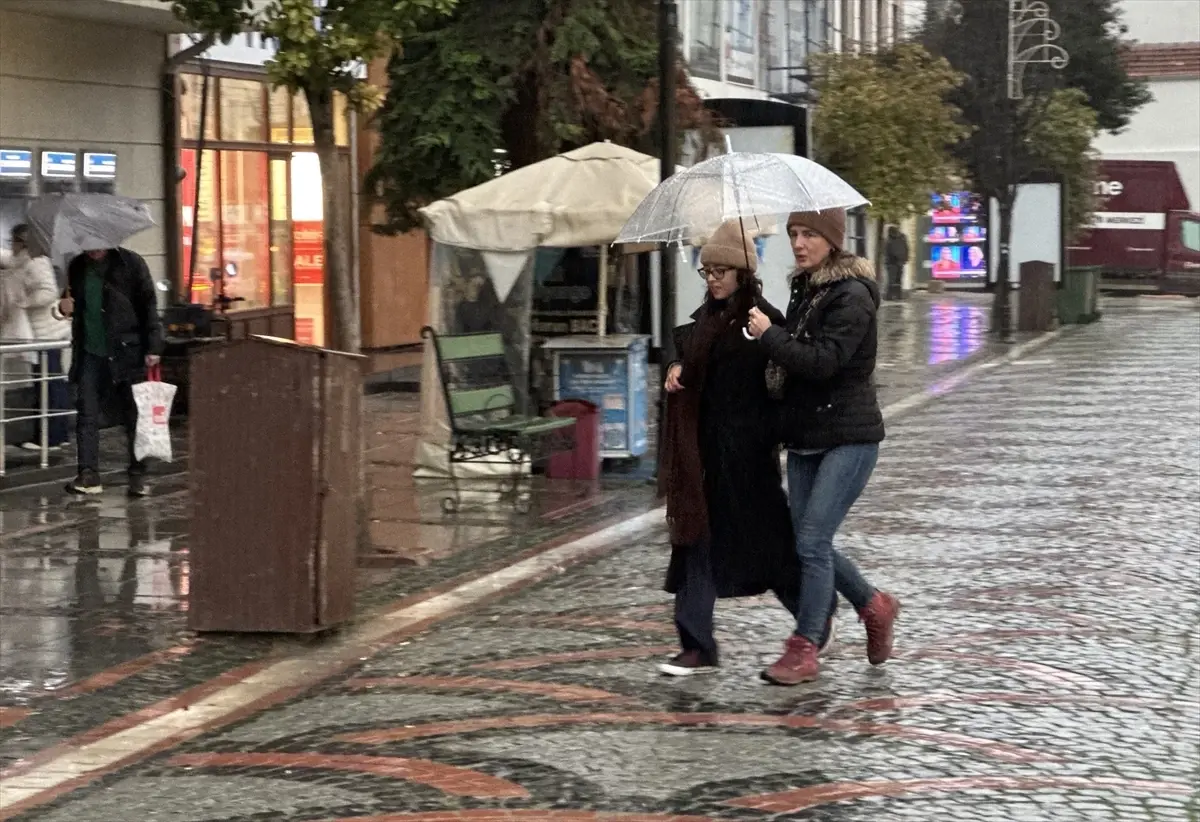 Edirne ve Kırklareli’nde Sağanak Yağış