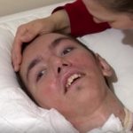 Girdiği iddia sonucu felç kalan genç yardım bekliyor