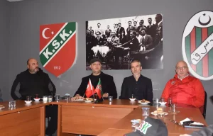 Karşıyaka’da Başkan Cicibaş Görevine Devam Edecek