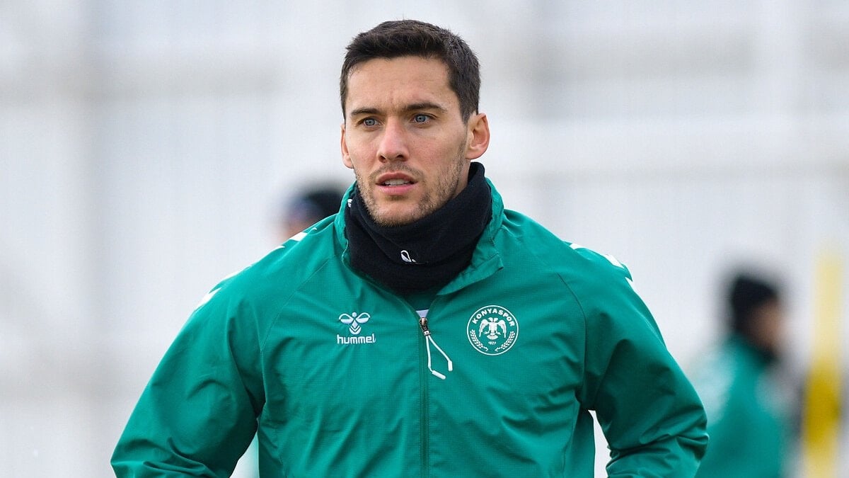 Kazeem Olaigbe ve Rayyan Baniya Konyaspor’da, Umut Nayir Trabzonspor’da