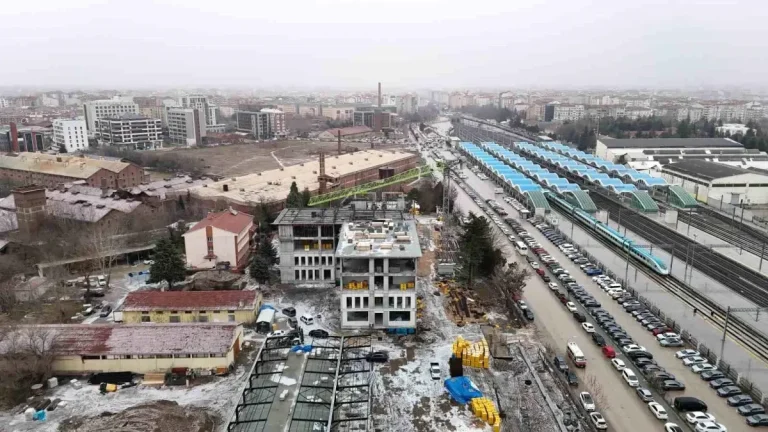 Kule Vinç Operatörlüğünün Zorlukları