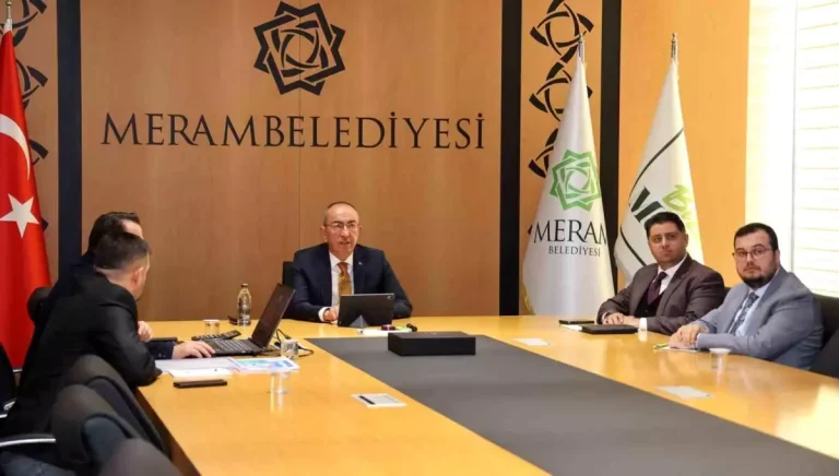 Meram’da hizmette konforun kapısı: Bizim Meram Masası