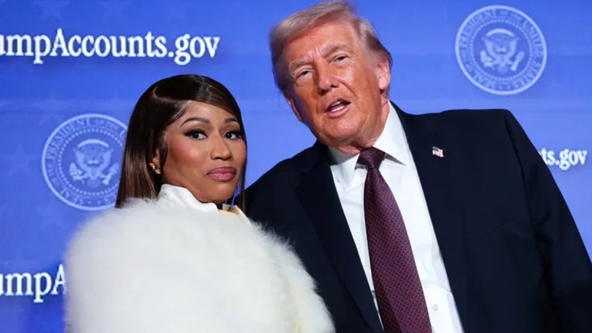 Nicki Minaj, Donald Trump’ın basın toplantısına katıldı: Bir numaralı hayranıyım