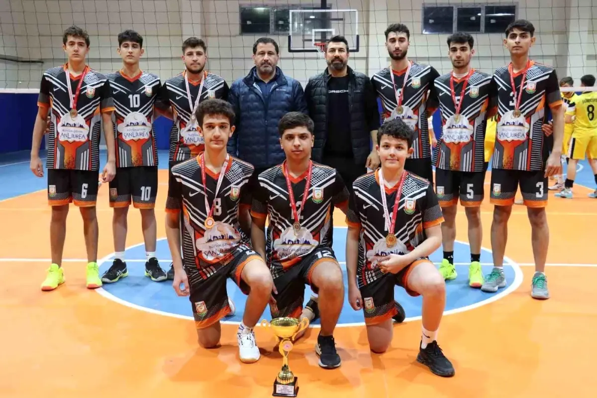 Şanlıurfa Büyükşehir Belediyesi voleybolda il şampiyonu oldu