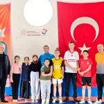 Sarıgöl’de Ara Tatilde Güreş Kursu