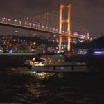 Şehitler Köprüsü pektus hastalığı için renklendi