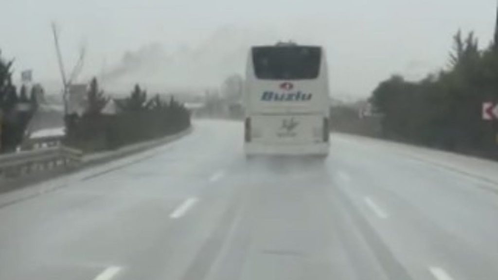 10 can kaybının ardından aynı güzergahta, aynı firmanın otobüsü hız yaptı