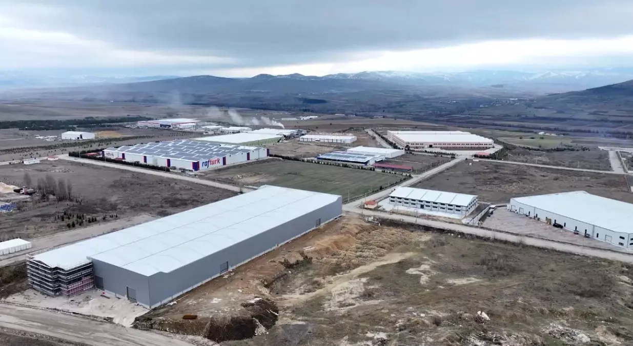 17 bin nüfuslu ilçede 2 bin kişiye istihdam sağlayan OSB büyümeye devam ediyor