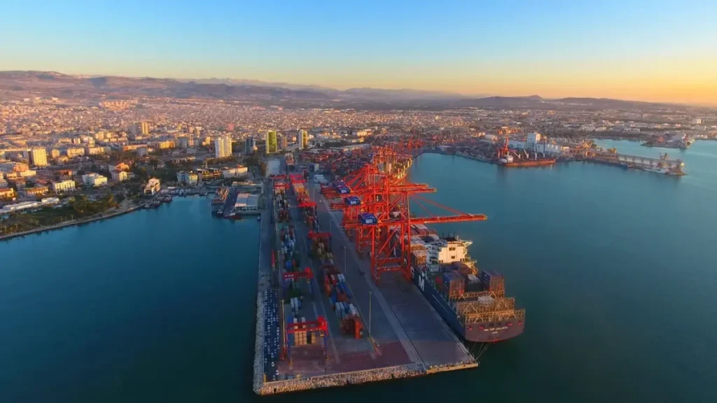 2025’te Limanlarda Rekor Yük Elleçlendi