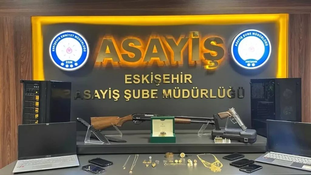 6 İlde Fuhuş Operasyonu: 13 Gözaltı