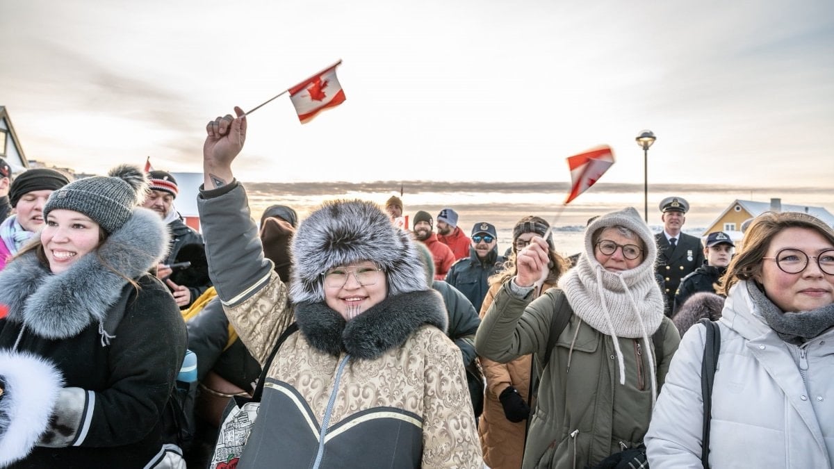 ABD Başkanı Trump’a gözdağı: Kanada ve Fransa Grönland’da konsolosluk açtı