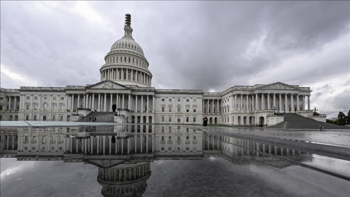 ABD’de silahlı şüpheli, Kongre Binası yakınında yakalandı