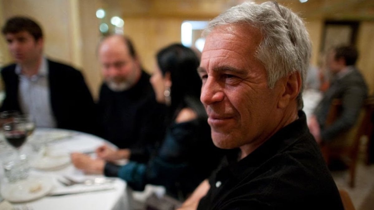 ABD’li vekil Khanna: Epstein dosyalarında sansürlenen 6 isim var