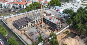 Abide H. Nuri Öncüer Huzurevi inşaatı devam ediyor