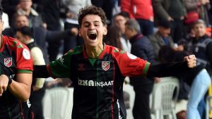 Adem Yeşilyurt, Fenerbahçe’ye imzayı atıp Kadıköy’e gidecek