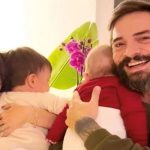 Ahmet Kural küçük oğlu Demir’in yüzünü gösterdi