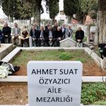 Ahmet Suat Özyazıcı, mezarı başında anıldı