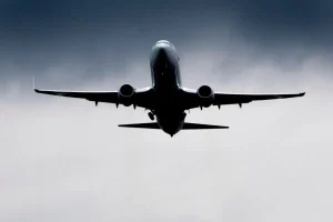 AJet Uçağı, Rahatsızlanan Yolcu Nedeniyle Ankara’ya Acil İniş Yaptı