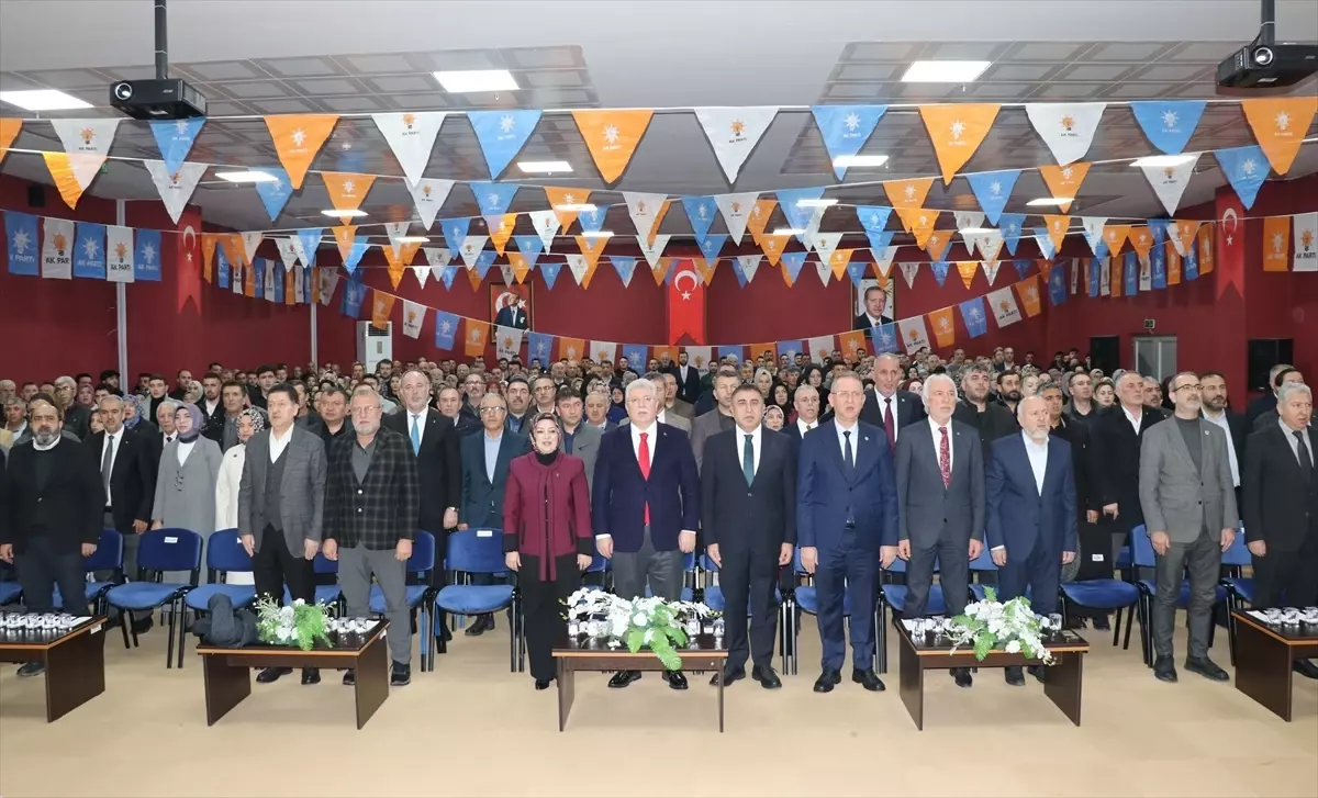 AK Parti Grup Başkanvekili Akbaşoğlu, Kütahya’da konuştu Açıklaması