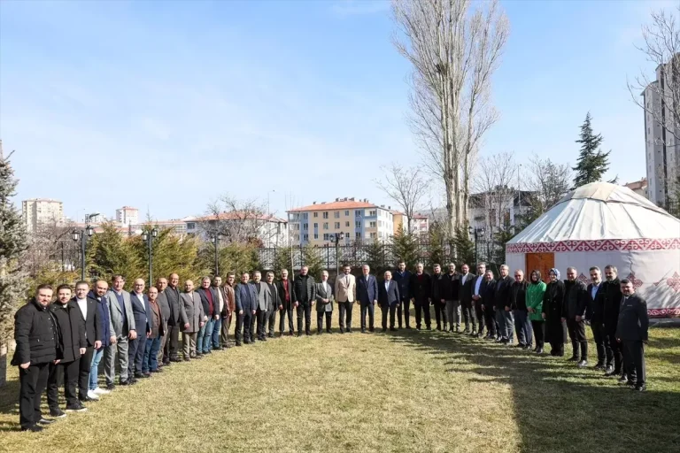 AK Parti Kayseri İl Teşkilatı Toplandı