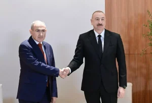Aliyev ve Paşinyan Abu Dabi’de Görüştü