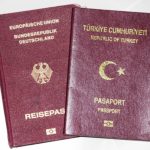 Almanya’daki 1.3 milyon Türk’ten 30 bini Türk pasaportuna başvurdu